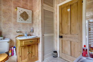 Bathroom- click for photo gallery